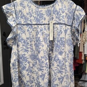 She and Sky Blue and White Floral Top